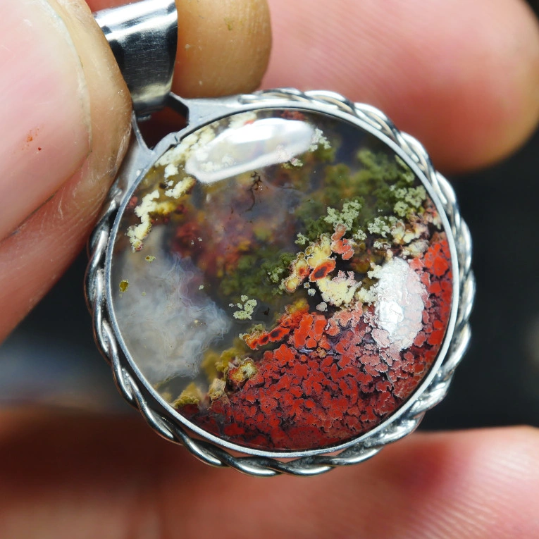 17.5crt moss agate landscape view agateindo necklace