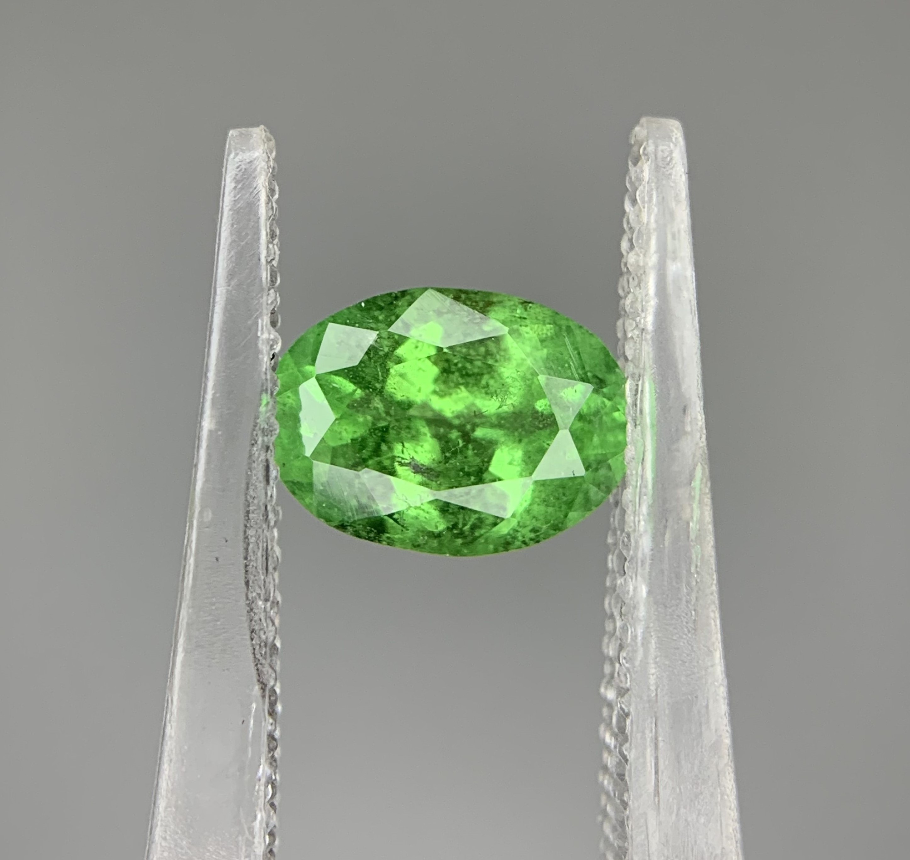 01 Carat Tsavorite Garnet Natural Green Gemstone for Jewelry Making Gift